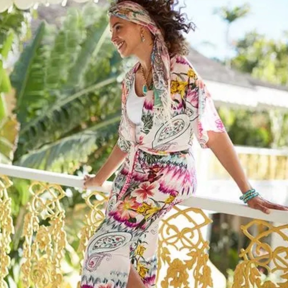 Chico's Pink and White Floral Top